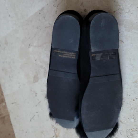 VANELI black suede with tri-colored dyed rabbit fur flats. SIZE 6 - Picture 8 of 9